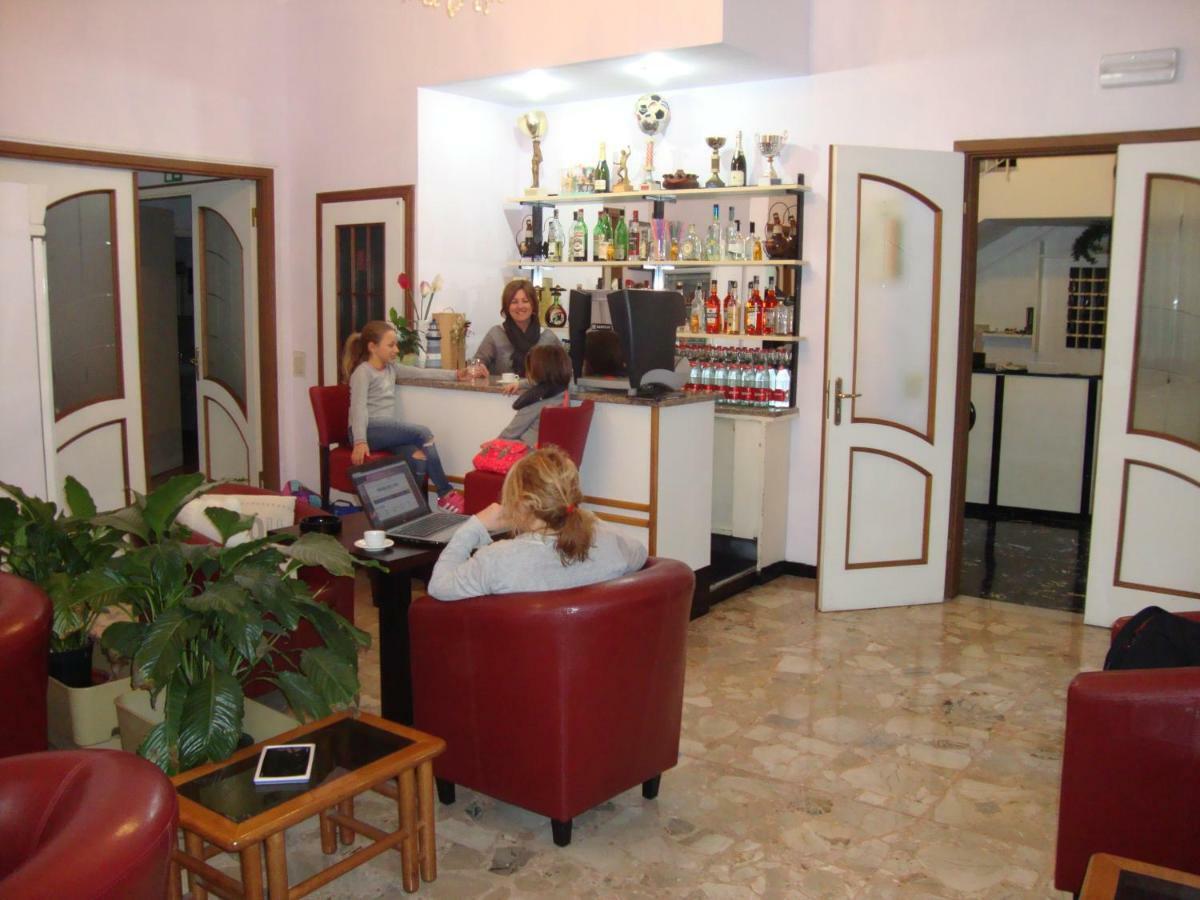 Hotel Olimpia Αλάσιο Εξωτερικό φωτογραφία